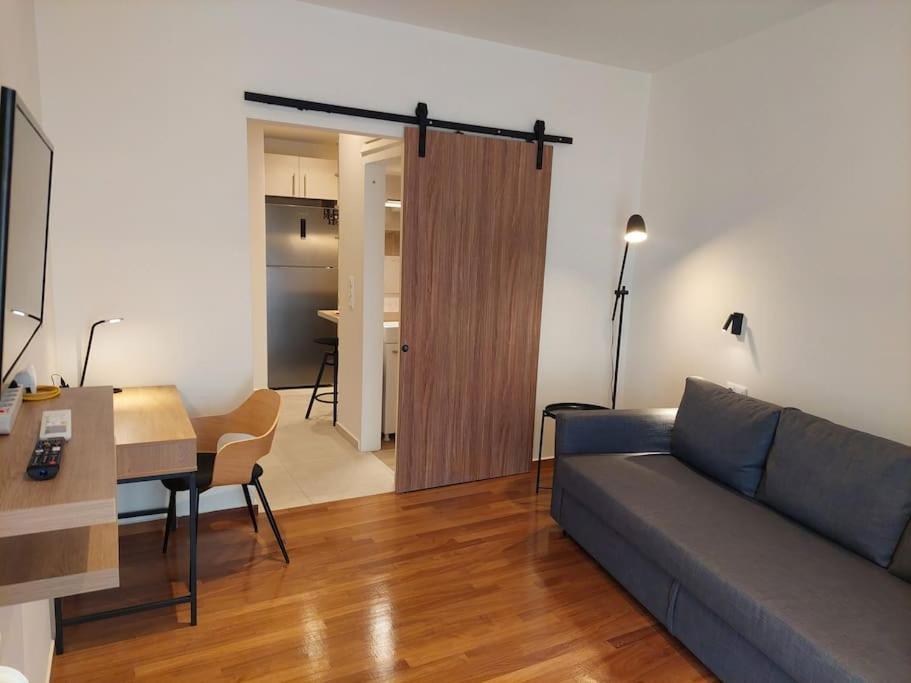 Cozy, Sunbathed, 30M2 Apartment Athens Exterior photo